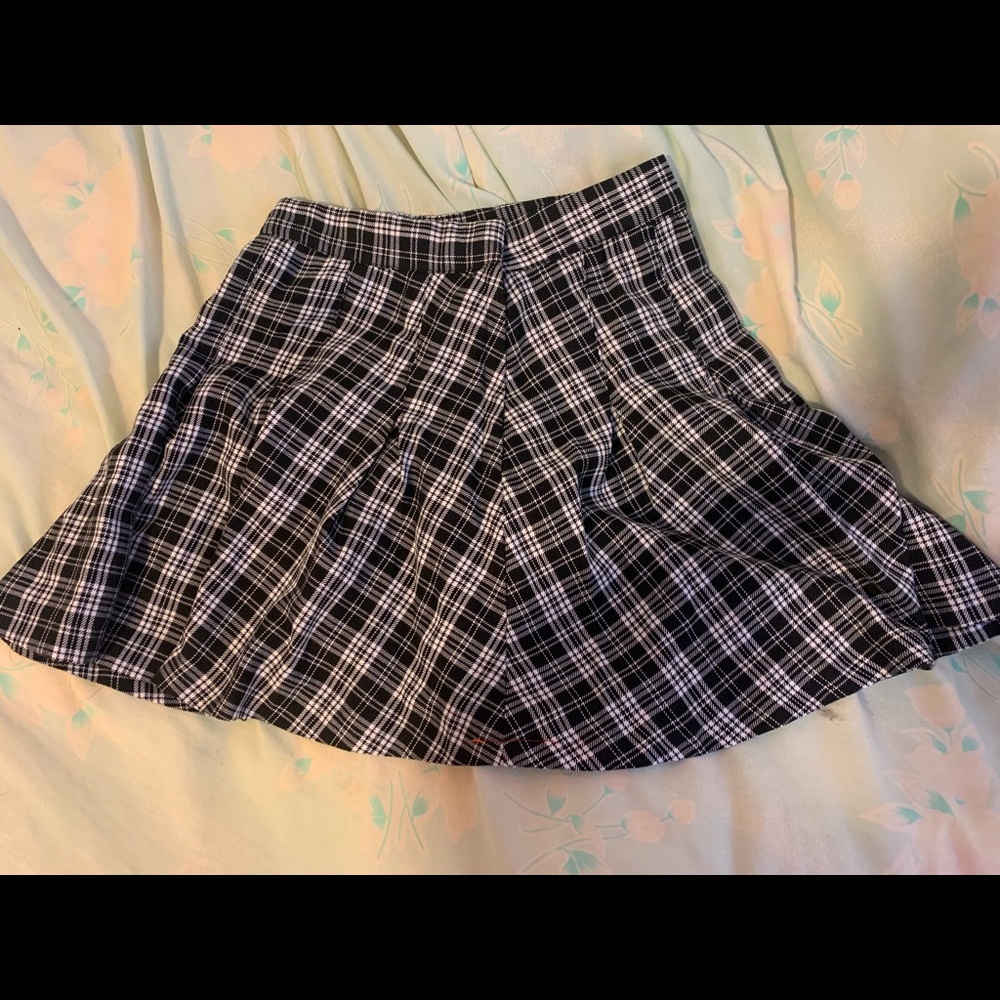 H&M plaid skirt